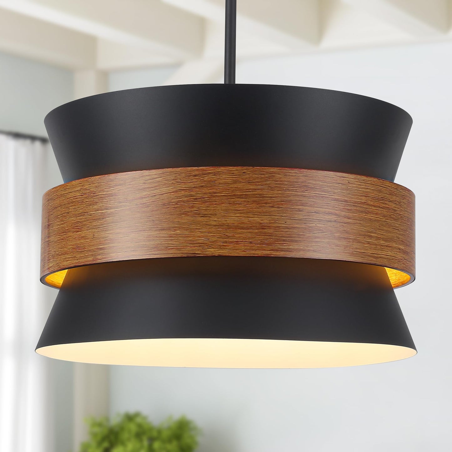 Yarlkav farmhouse chandelier, 5 lights, black vintage design, adjustable hanging for dining or kitchen.